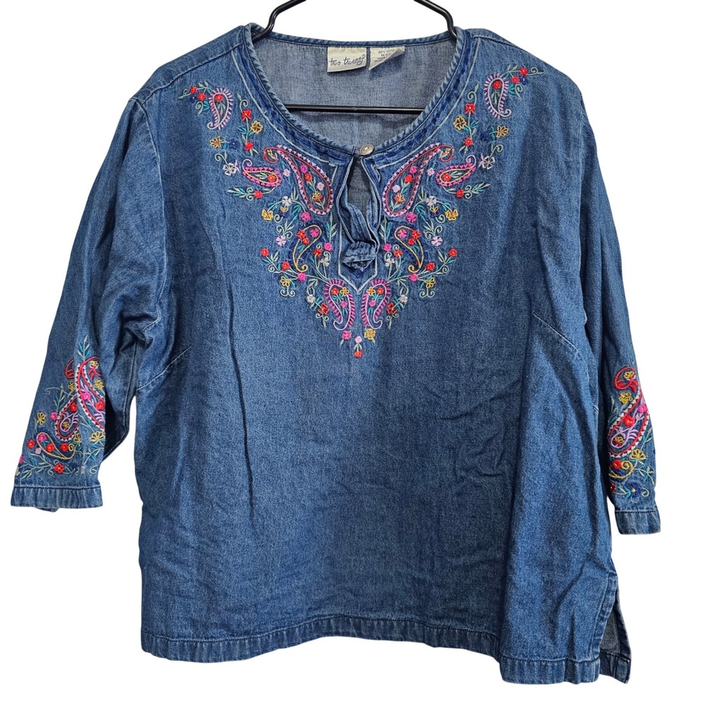 Two Twenty Womens XL Denim Blouse Blue Embroidered Paisley Floral 3/4 Sleeve Top